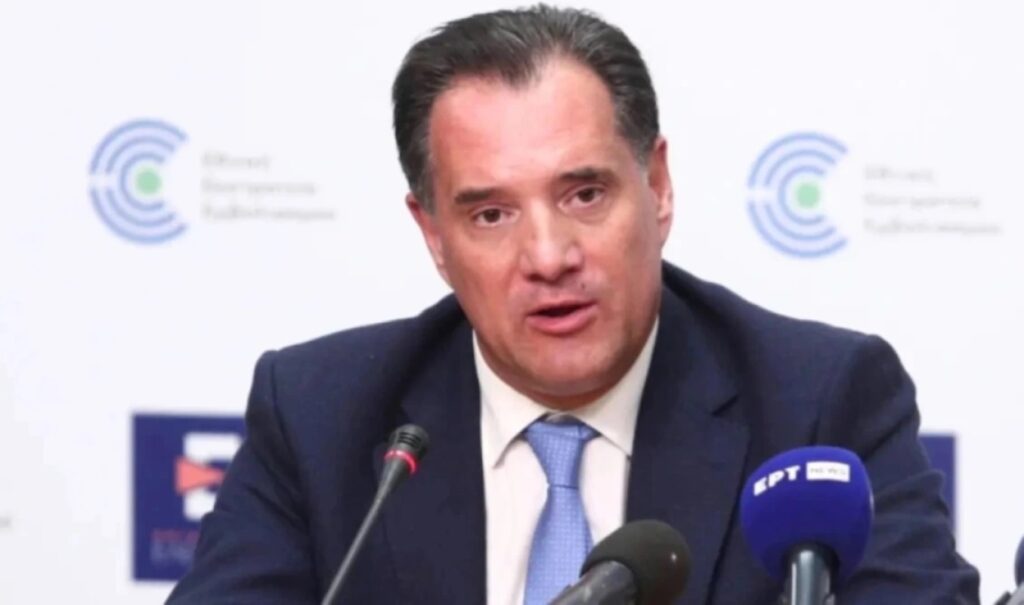 Georgiadis: “We don’t make policies for polls, no electoral law change”