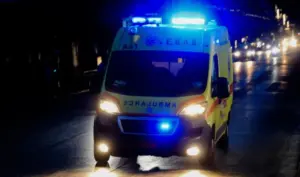 Serious car crash in Rethymno: Rescue operation launched for trapped 30-year-old driver