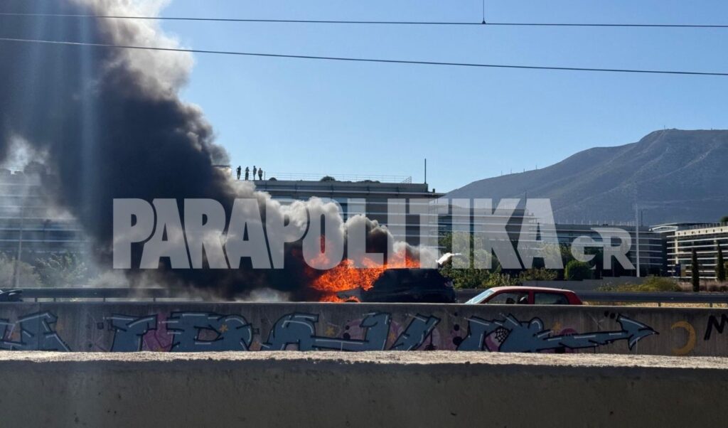 Attiki Odos: Car catches fire after Paiania junction, traffic delays