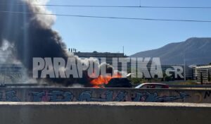 Attiki Odos: Car catches fire after Paiania junction, traffic delays