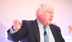 Boris Johnson: Kyriakos Mitsotakis is an exceptional guy, very difficult issue for us the Parthenon Sculptures