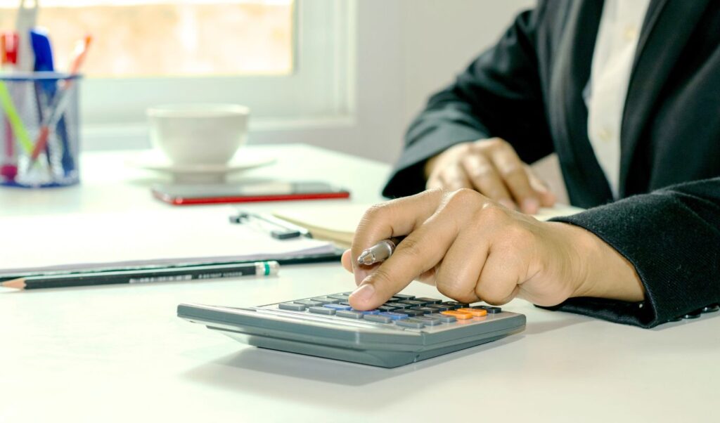 EFKA records revenue surge in 2025: surplus exceeds €1 billion