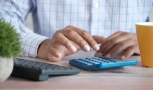 Greece announces 5+1 tax relief measures: Who benefits from January