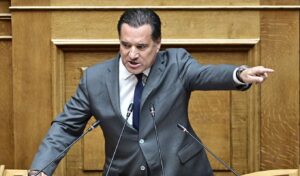 Georgiadis on Parapolitika 90.1: Karystianou leads opposition from mother’s podium
