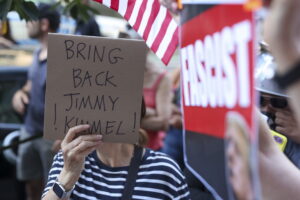 Jimmy Kimmel returns to ABC after show suspension sparks protests