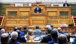 Inside New Democracy parliamentary group: MPs’ reactions to Mitsotakis speech