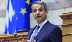 Mitsotakis cancels Germany trip due to severe weather conditions
