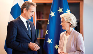 Mitsotakis to von der Leyen: Greek firefighters embody European solidarity