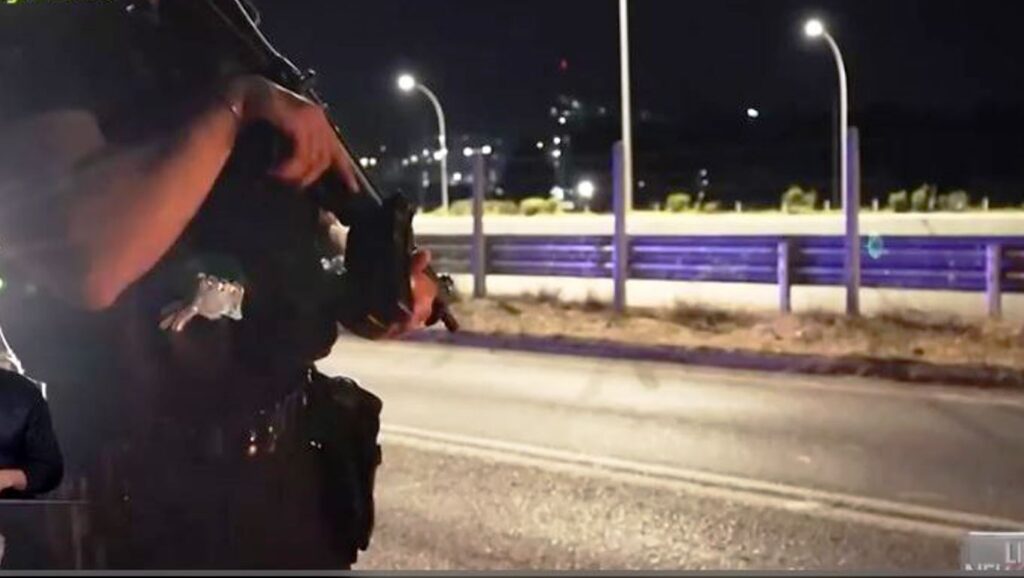 Video evidence from dramatic police chase in Athens center