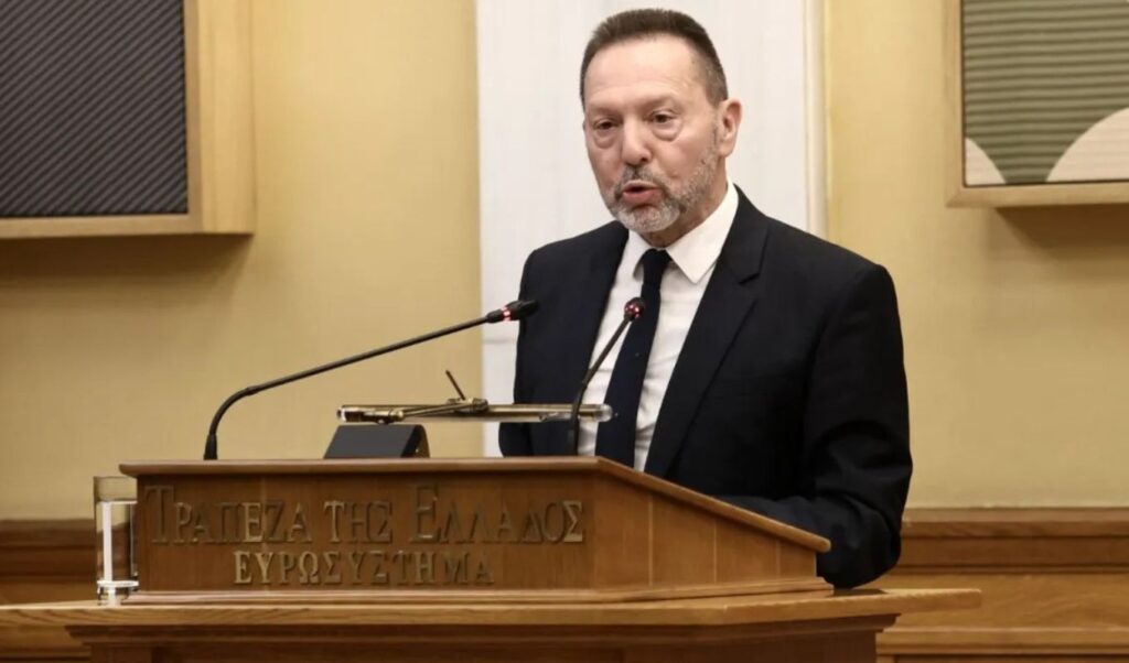 Stournaras: Greece is an example of stability and resilience