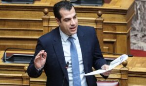 Greece to build closed migrant facility in Crete amid asylum crisis