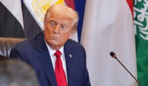Trump presents 21-point Gaza peace plan with Arab support