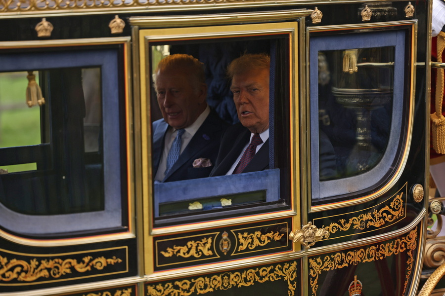 trump-vretania__2_