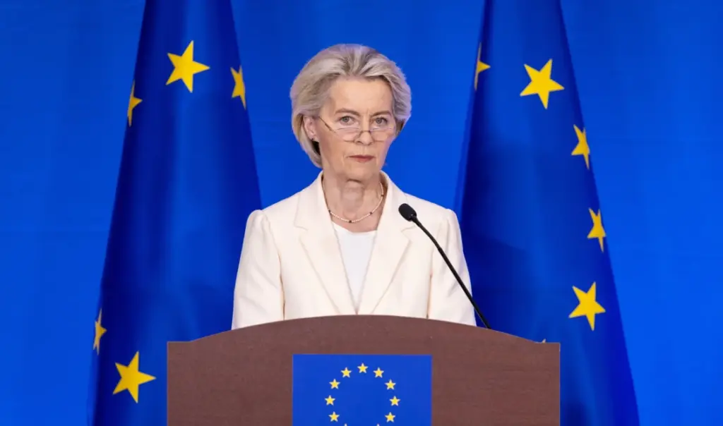 Left and Patriots file new no-confidence motions against von der Leyen