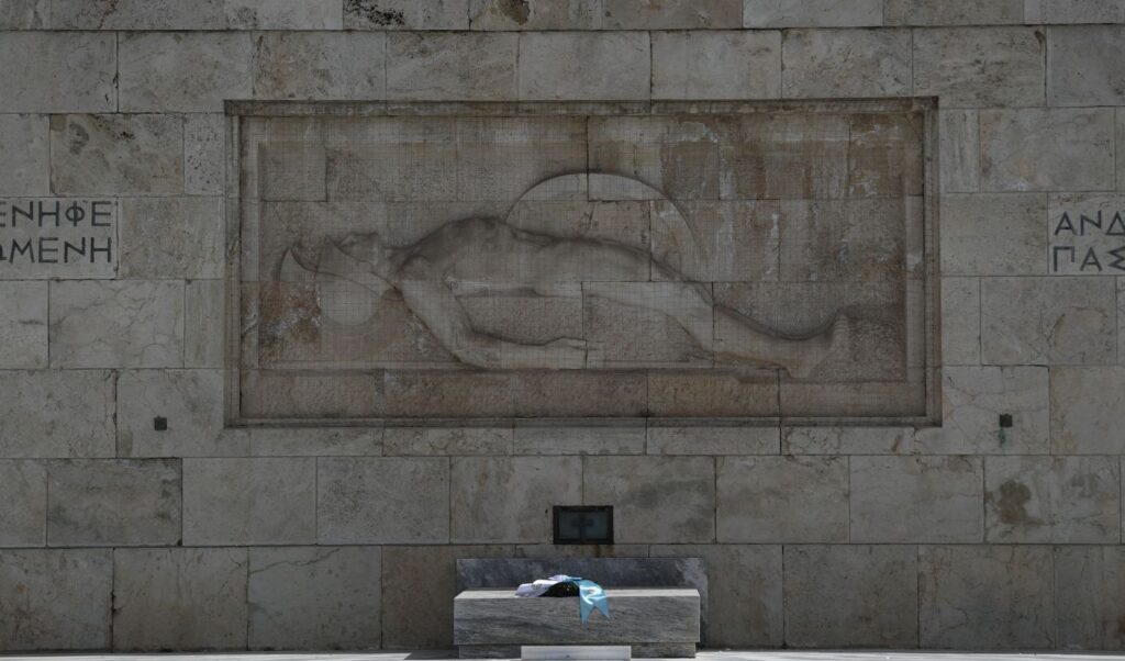 New law protects Tomb of Unknown Soldier: bans, penalties revealed