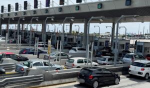 October 28th: Over 200,000 cars left Athens since Friday