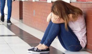 Shock in France: 9-year-old girl hangs herself after school bullying