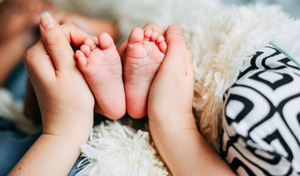 Maternity benefits: All insurance days recognized for mothers