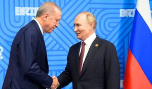 Erdoğan wishes Putin happy birthday, discuss Gaza and Ukraine war