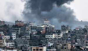 Gaza ceasefire “hanging by a thread” as Israel ultimatum threatens war