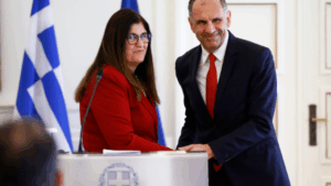 The Palestinian gordian knot and Greece’s stance: what the Palestinian FM asked from Gerapetritis