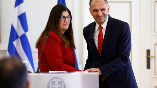 The Palestinian gordian knot and Greece’s stance: what the Palestinian FM asked from Gerapetritis