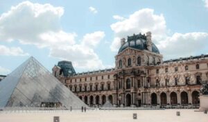 Louvre heist: Helmet and vest left behind betray two suspects