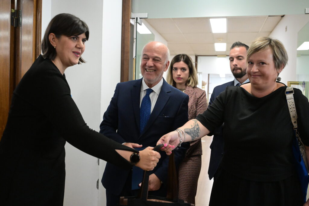 Kovesi meets Floridis: Requests strengthening of Greek European Prosecutor’s Office with 3 new prosecutor positions