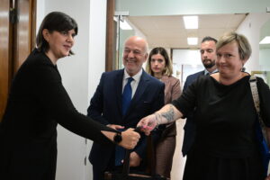 Kovesi meets Floridis: Requests strengthening of Greek European Prosecutor’s Office with 3 new prosecutor positions