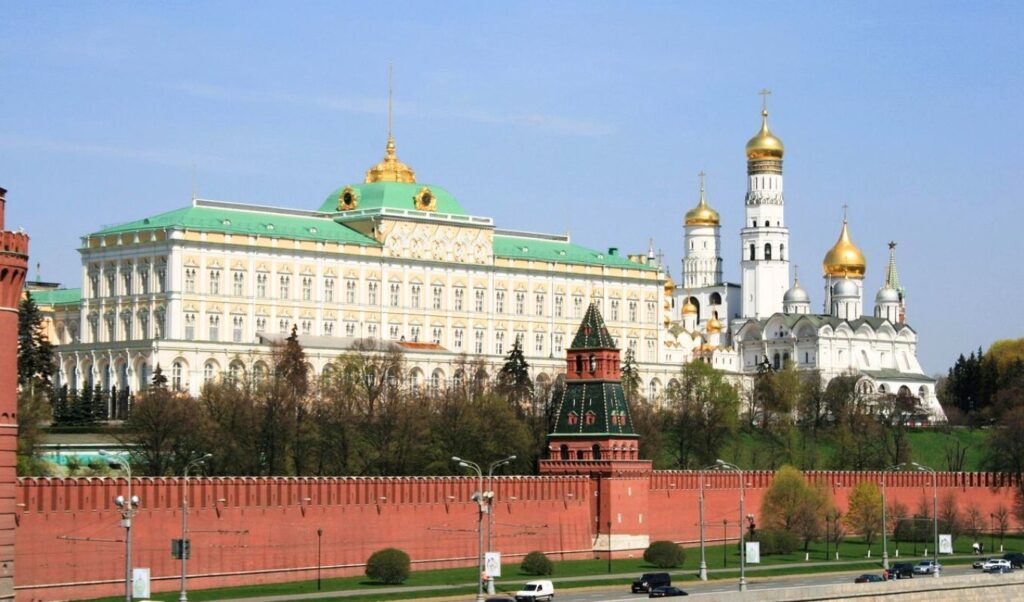 Kremlin responds to Trump: “Russian economy is not collapsing”