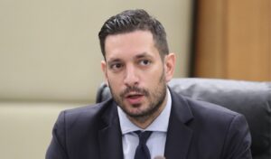 Deputy Minister Konstantinos Kyranakis says final goodbye to mother