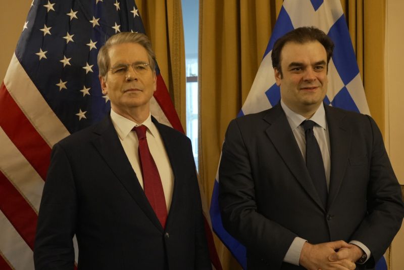 kyriakos-pierrakakis-scott-besent-washington2