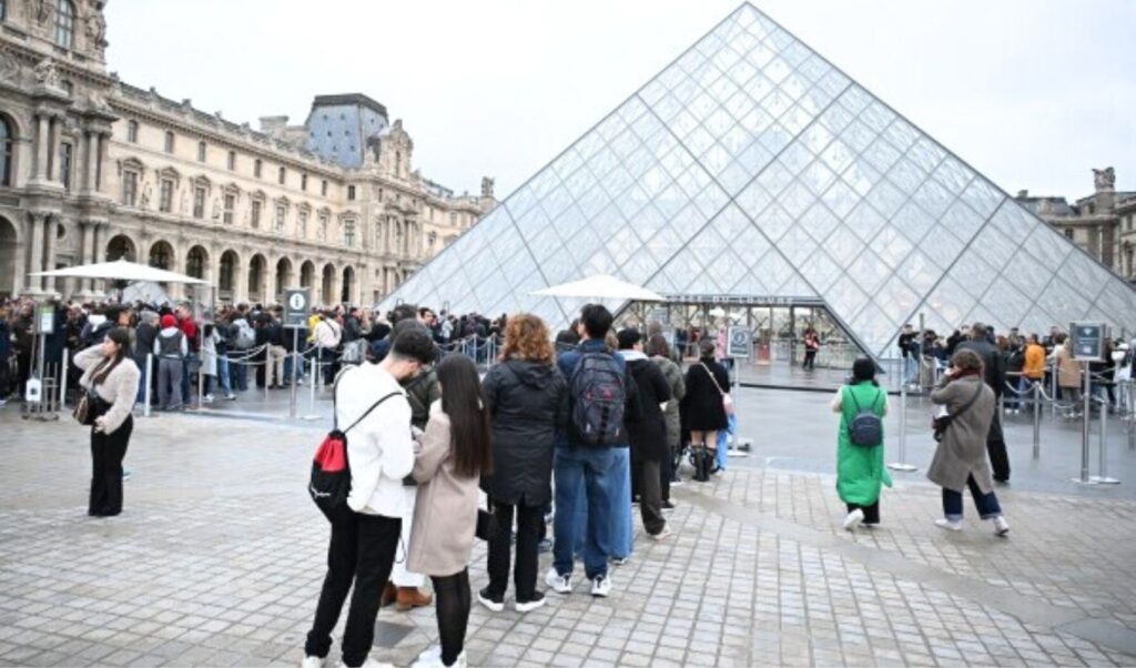 Louvre heist suspects remain silent during interrogation