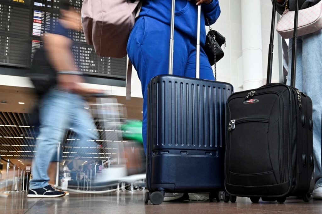 New passenger rights for all EU air travelers approved