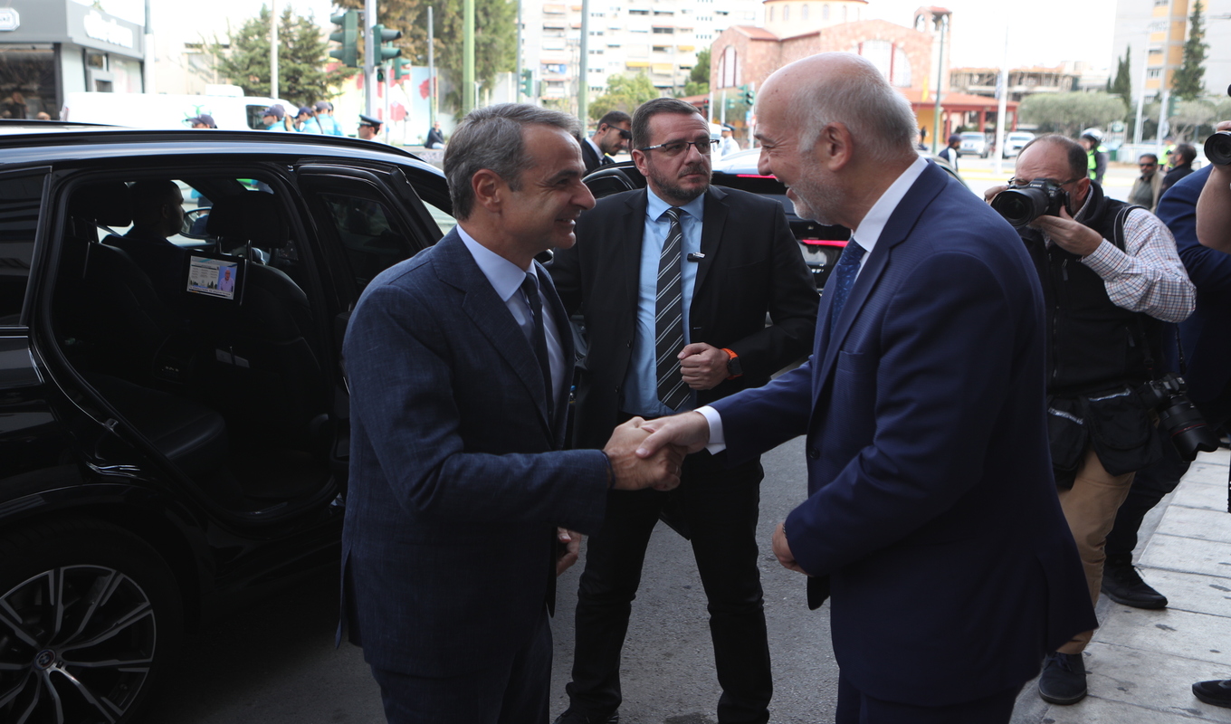 mitsotakis-egkainia-protodikeio-peristeriou_5_