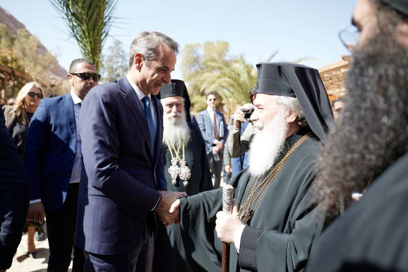 mitsotakis-symeon-enthronisi4