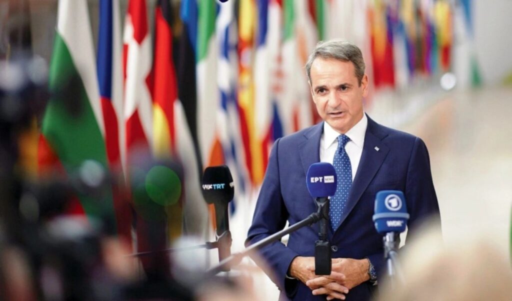 Mitsotakis at EU Summit: Proposals for 360° defense and energy market