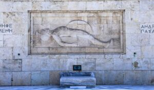 Marinakis on Tomb of Unknown Soldier: No protests or graffiti allowed