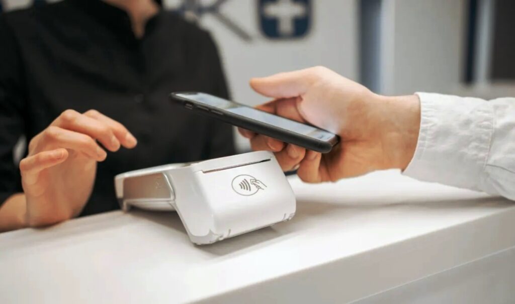 IRIS QR payments mandatory from November 1st: How it affects shops
