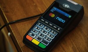 How to win extra tax deduction up to 5,000 euros: List of professionals you must pay with card