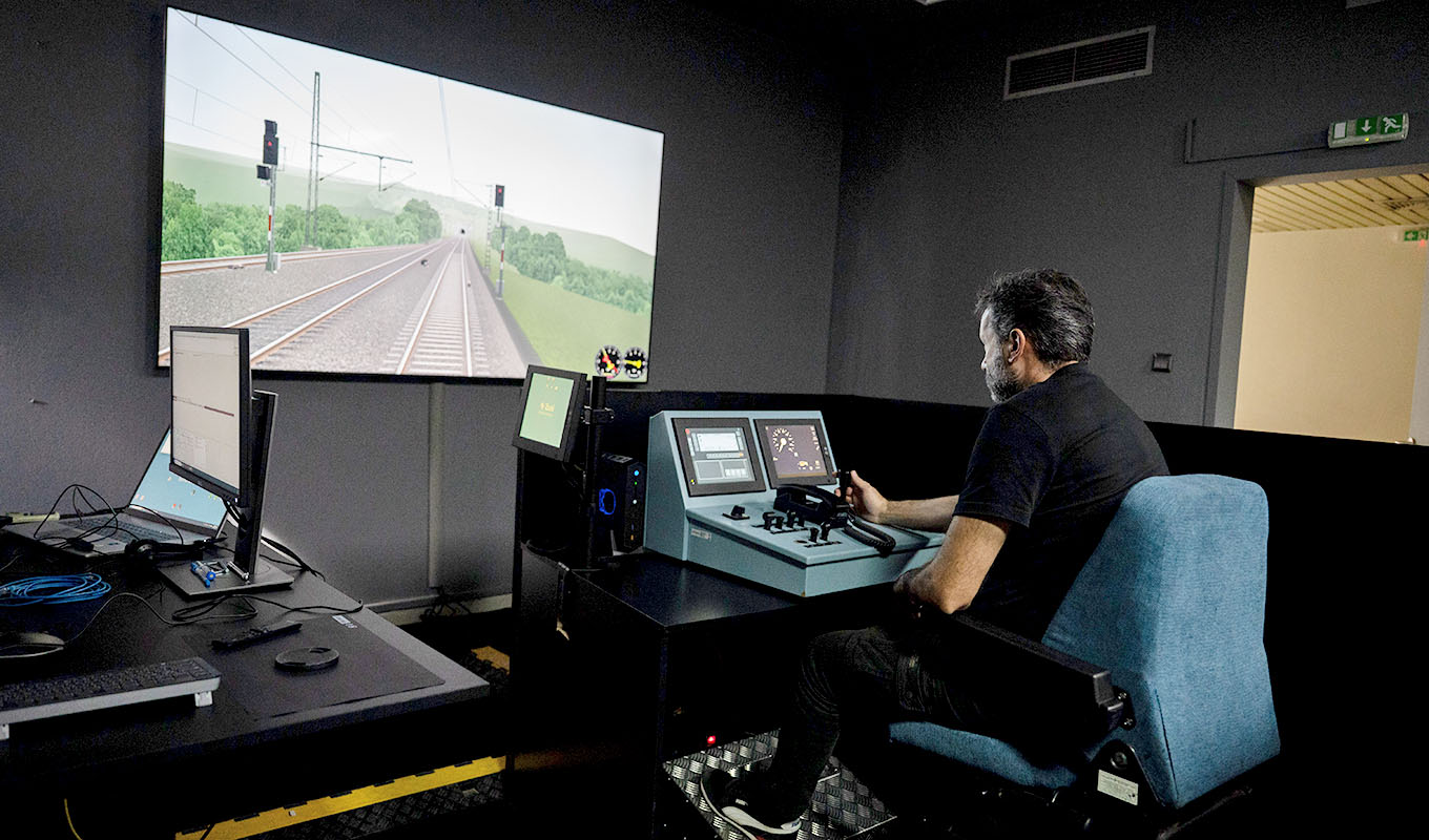 Automatic train protection system: How it works and the 4-hour Athens ...