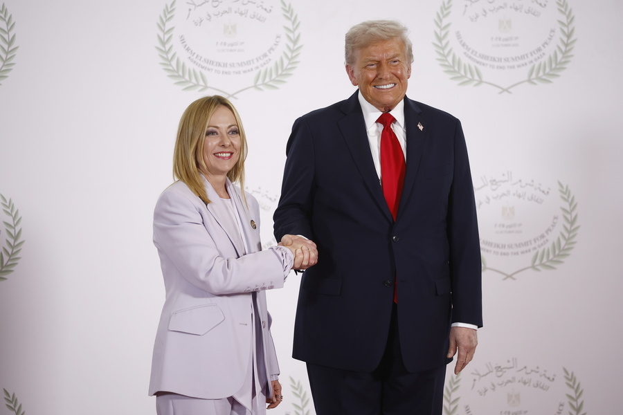 trump-aigyptos14