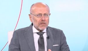 Greek minister criticizes Dendias: “Ministers who disagree must resign or be fired”