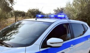 Shocking case in Volos: Student showed up at school with bruises and cigarette burn marks – Abused by her father