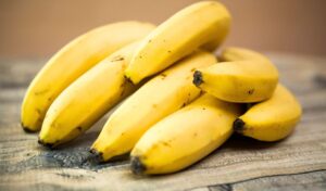 Tragic choking death in Greece: 61-year-old woman dies while eating banana