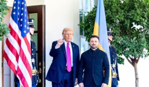 Trump hesitant on Zelensky’s Tomahawk request as Putin labeled “master manipulator”