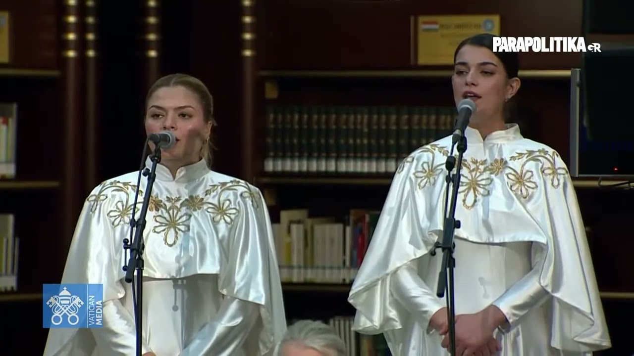 Pope received with Greek cannon at Turkey Presidential Palace | Parapolitika