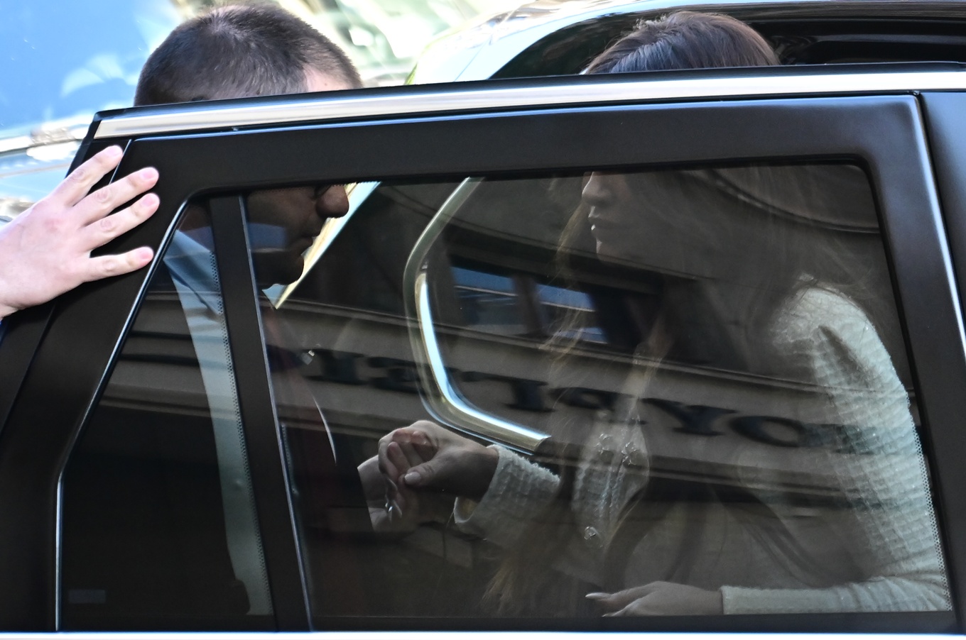 adonis-georgiadis-kimperli-gkilfoil-ypourgeio6748030