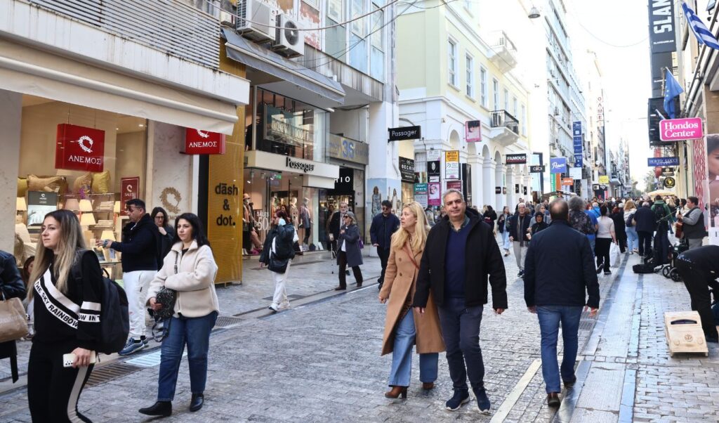 Which Sundays will stores be open: Complete guide with dates and hours