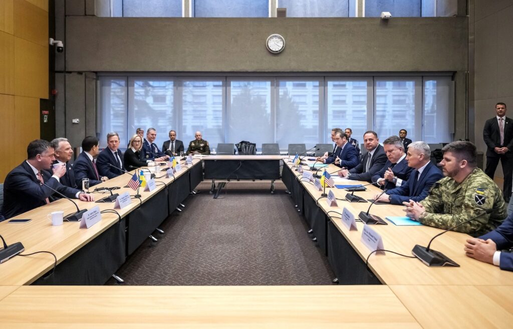 Ukraine: US-Russia talks in Abu Dhabi as 19-point peace plan awaits approval